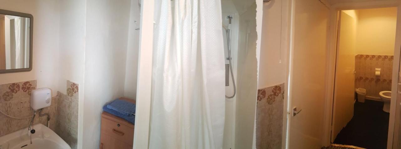 Апартаменты 4 Berth First Floor Flat Apsley 3 Грейт-Ярмут Экстерьер фото
